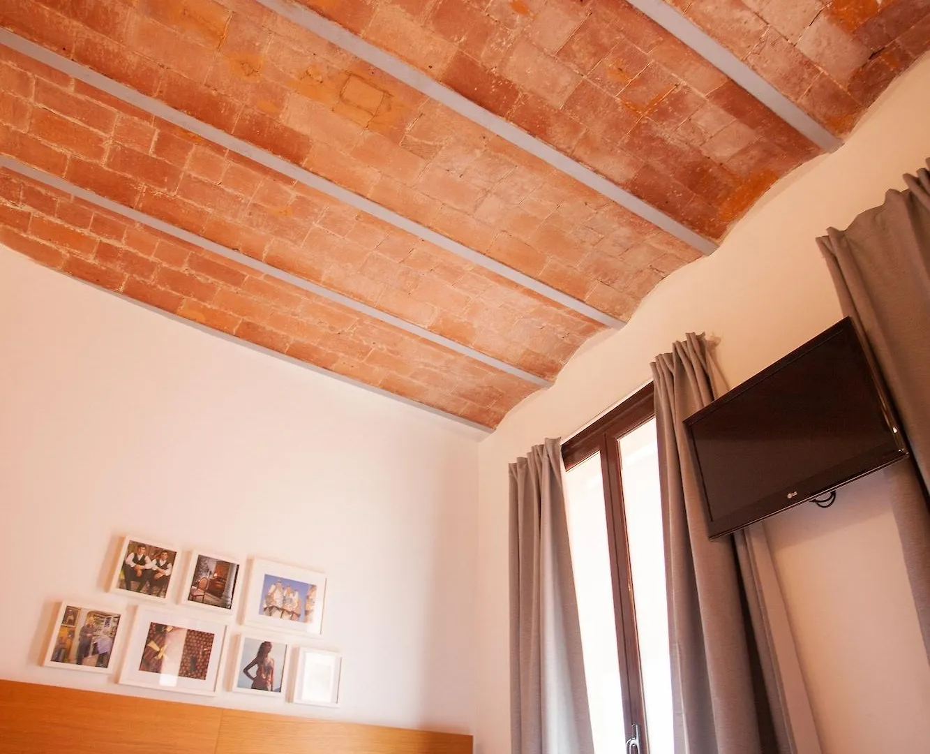 Ramblas Apartments Barselona 0*,
