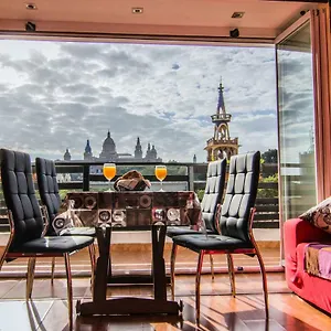 Unique Cozy Scenic Penthouse Barcelone